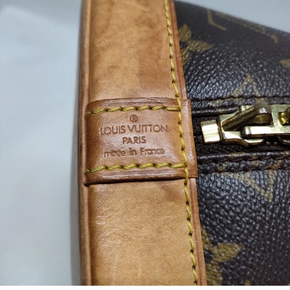 Louis Vuitton LV Hand Bag  Alma Brown Monogram - Picture 6 of 17